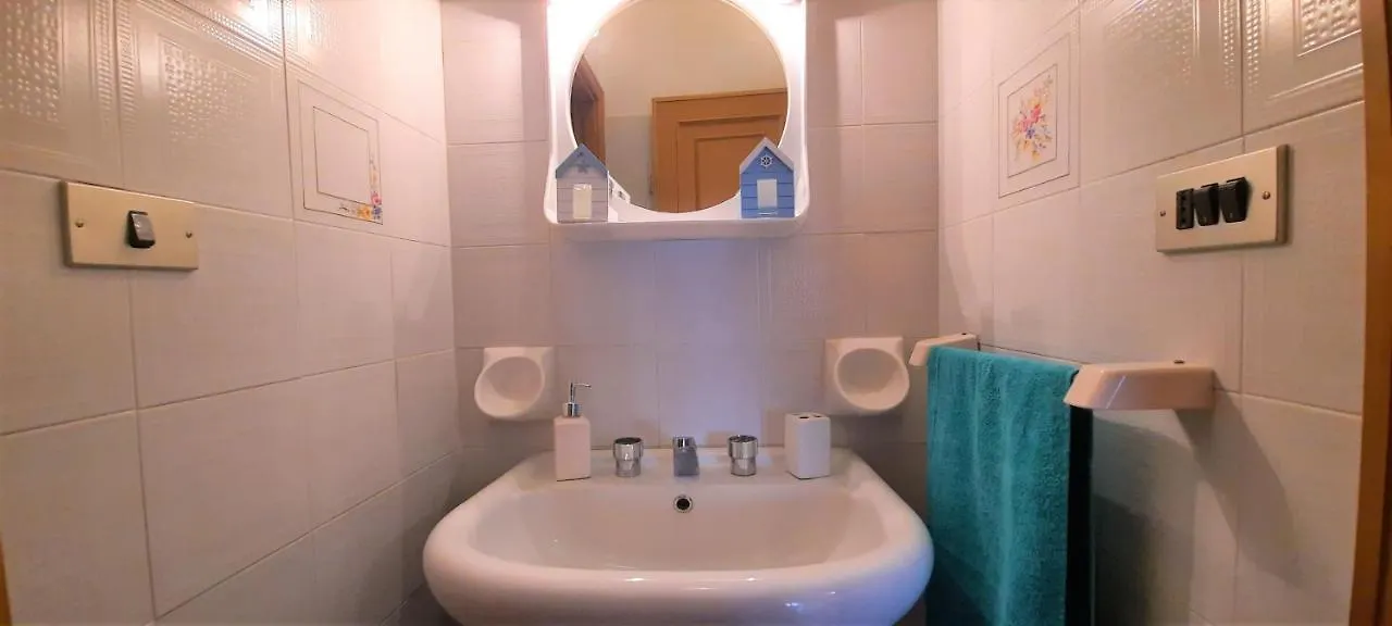 אלגהרו Apartment Malta